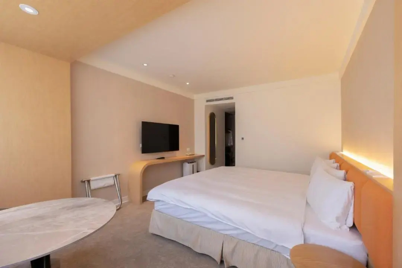 Tainan California Villa