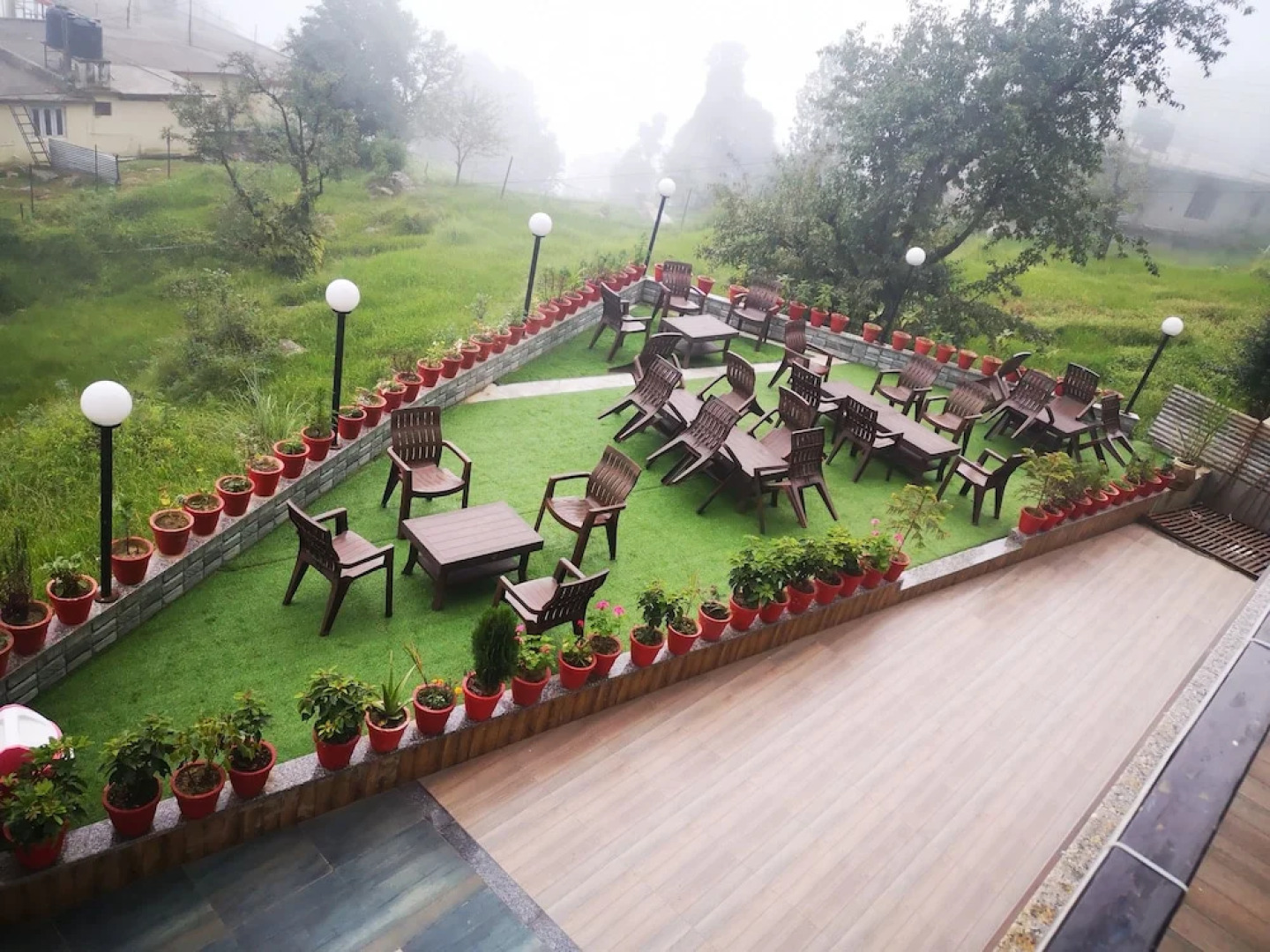 Dal Lake Resort