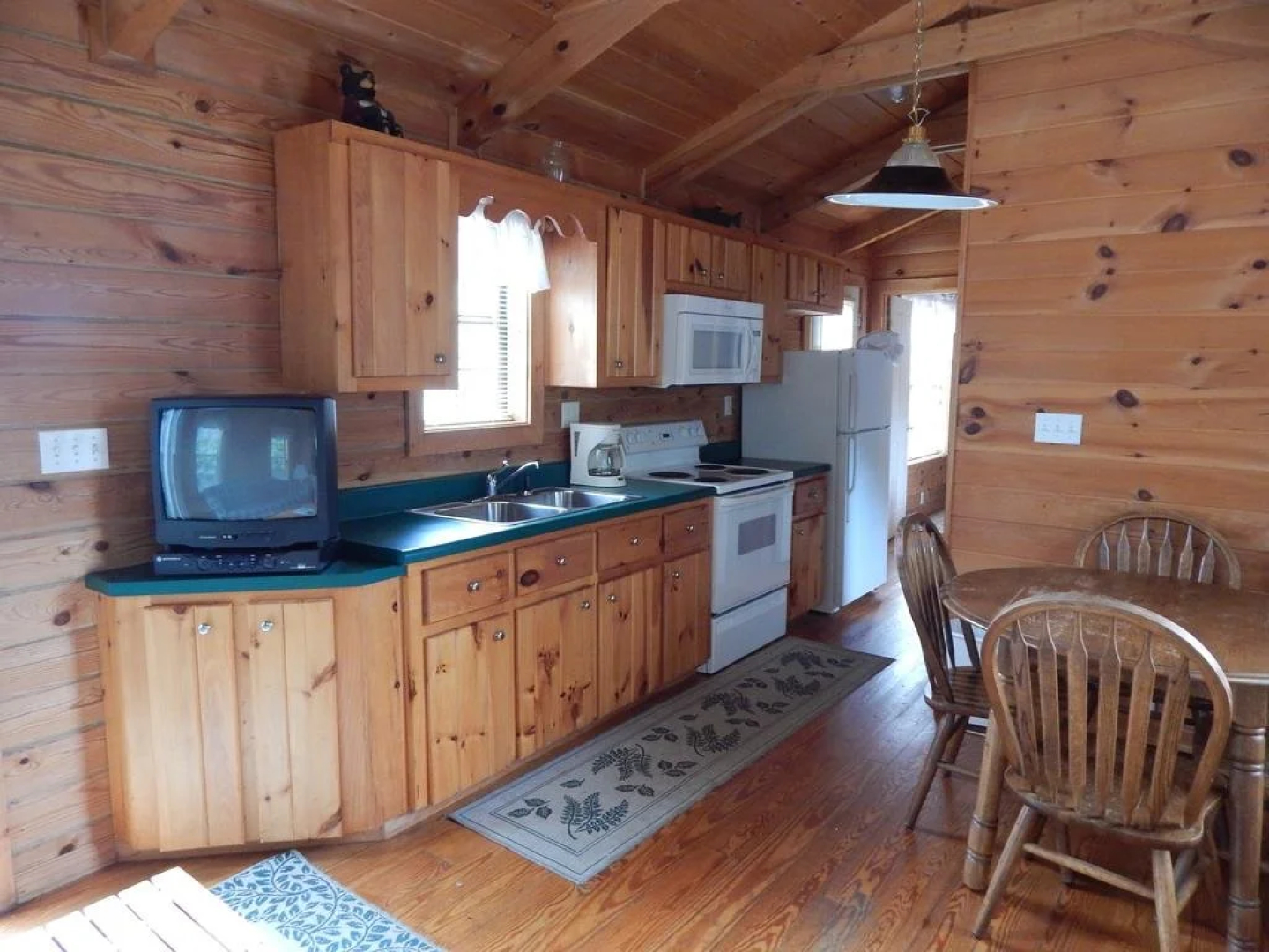 Riverside Log Cabins