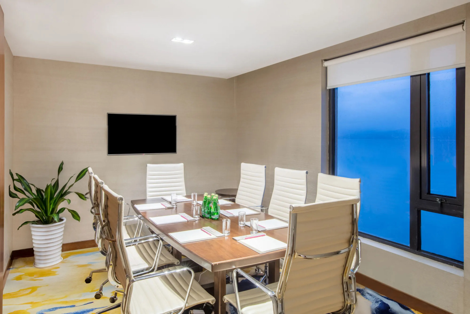 Crowne Plaza Huangshan Taiping Lake