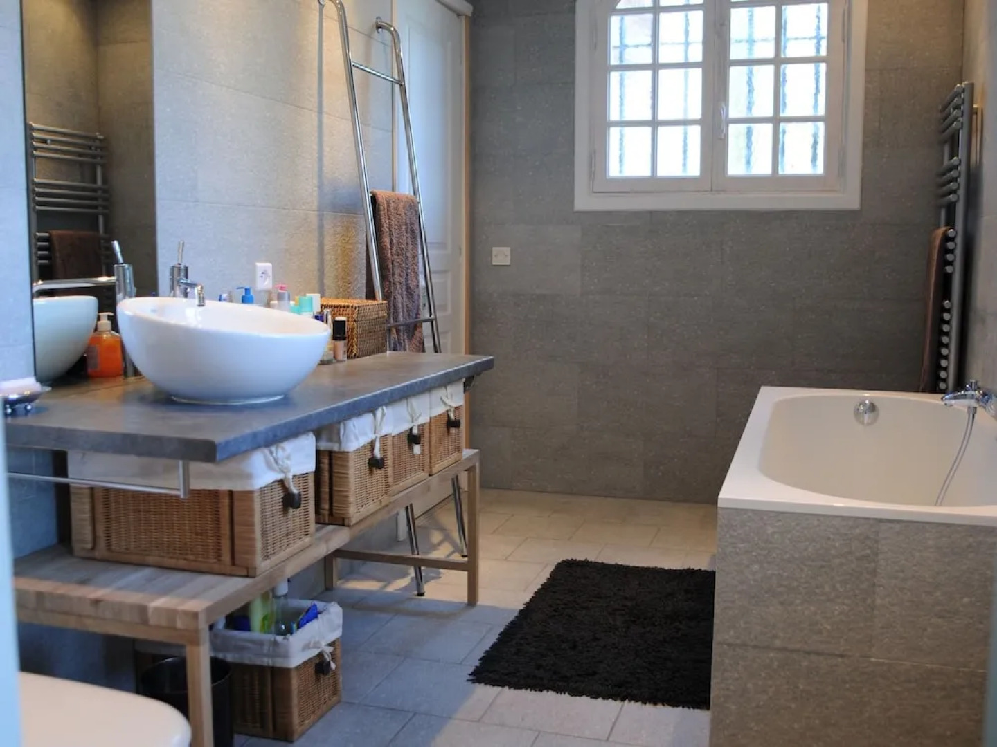 Splendid Villa in La Colle-sur-loup With Private Pool