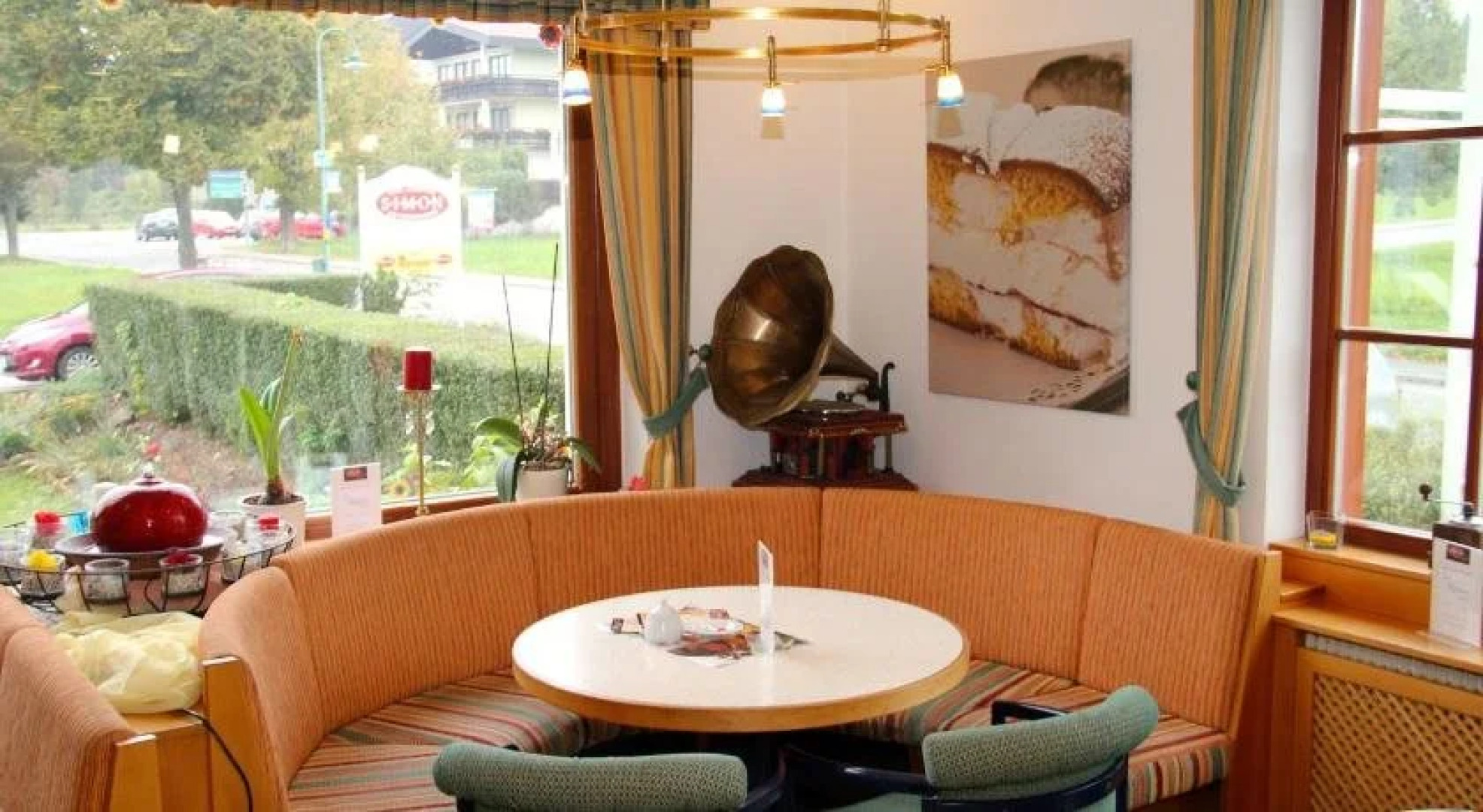 Hotel & Konditorei Simon