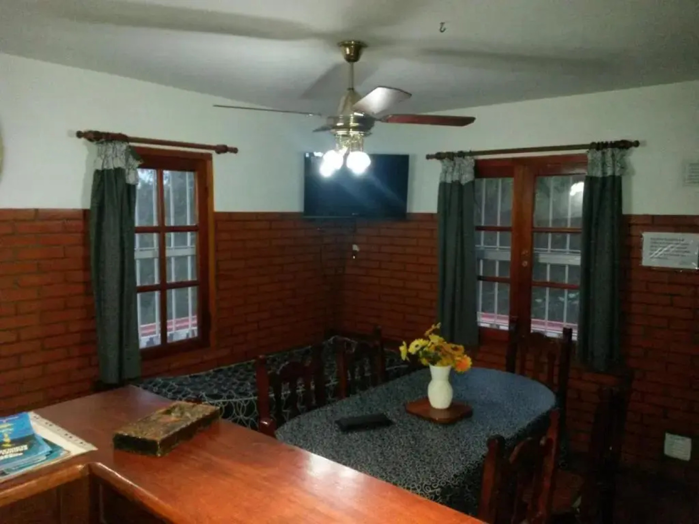 Complejo Cabañas Foxes Frente al Lago