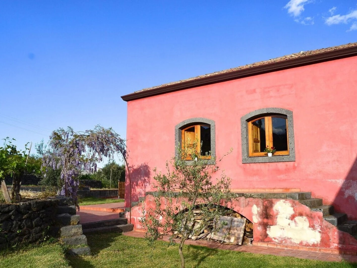 Rustic Holiday Home in Santa Venerina With Terrace & Garden