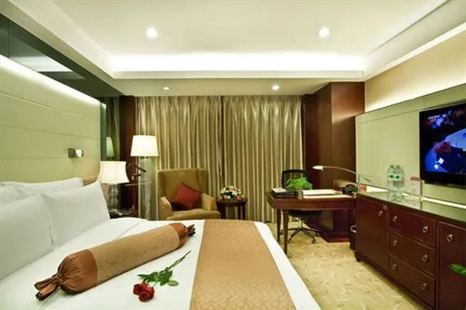 Zibo Century Hotel