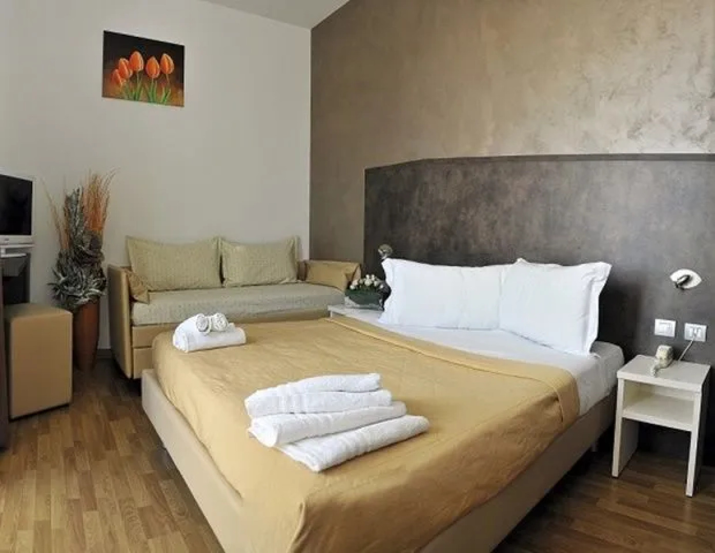 Hotel Sabrina Village