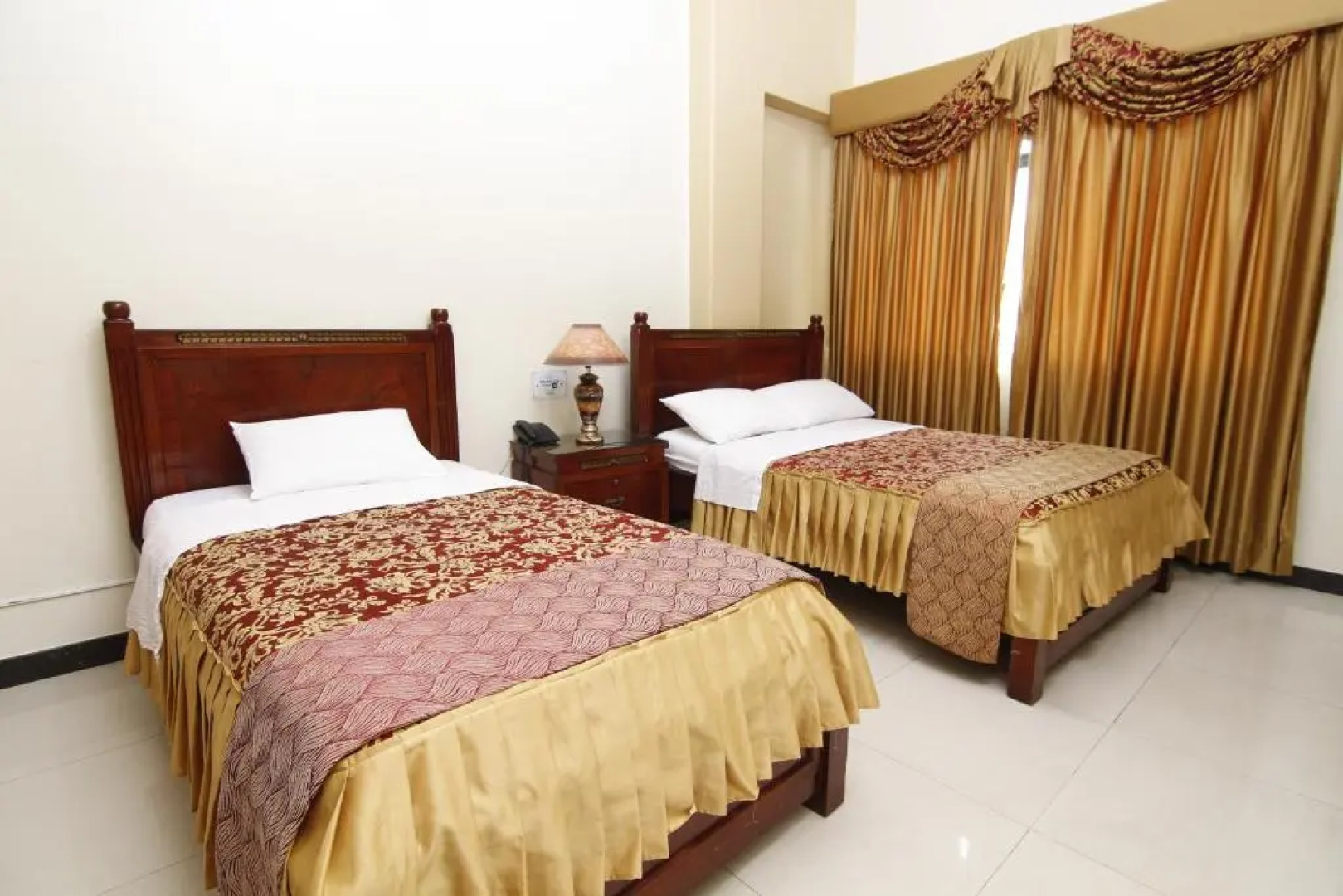 Hotel Versailles Internacional