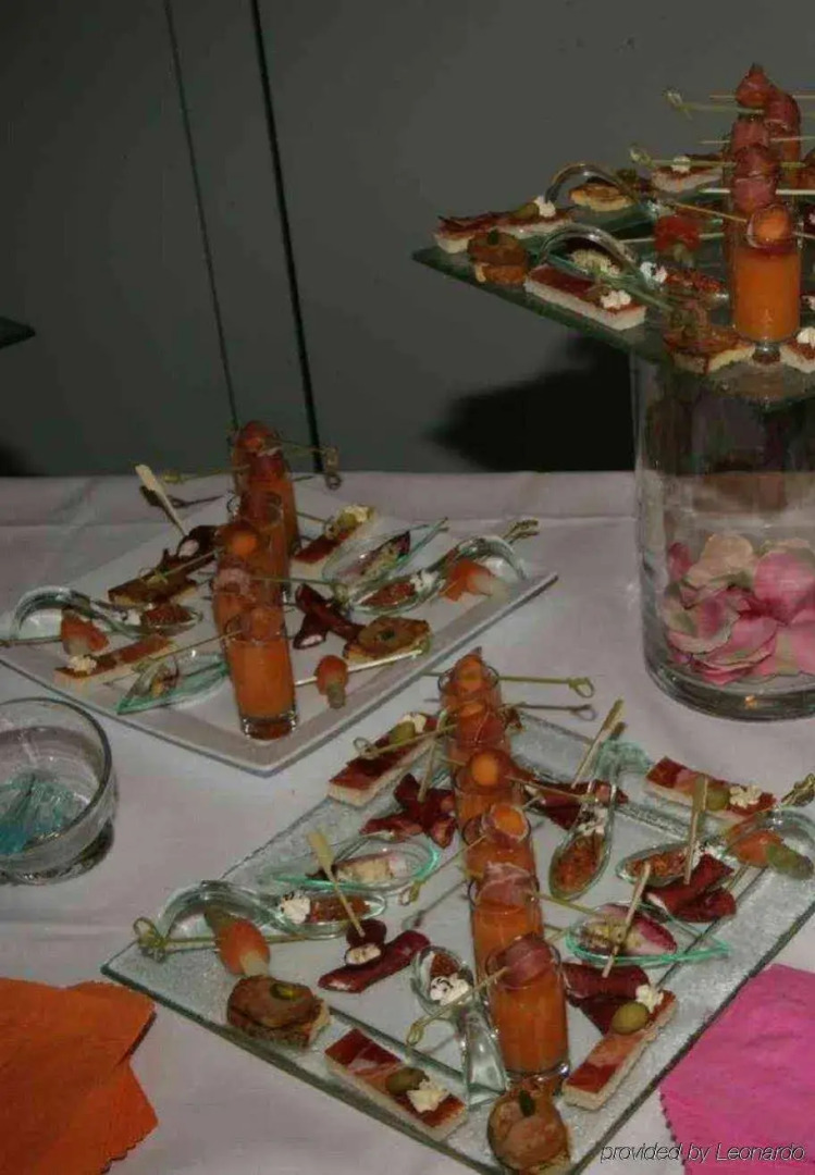 Holiday Inn Express Geneva Airport by IHG