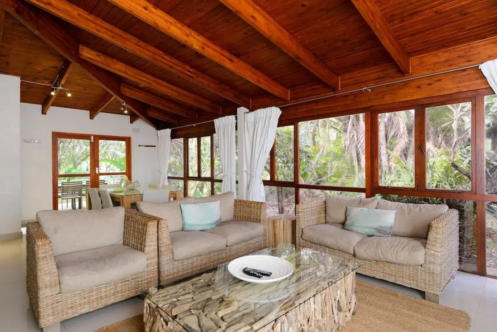 San Lameer Villa Rentals 12101