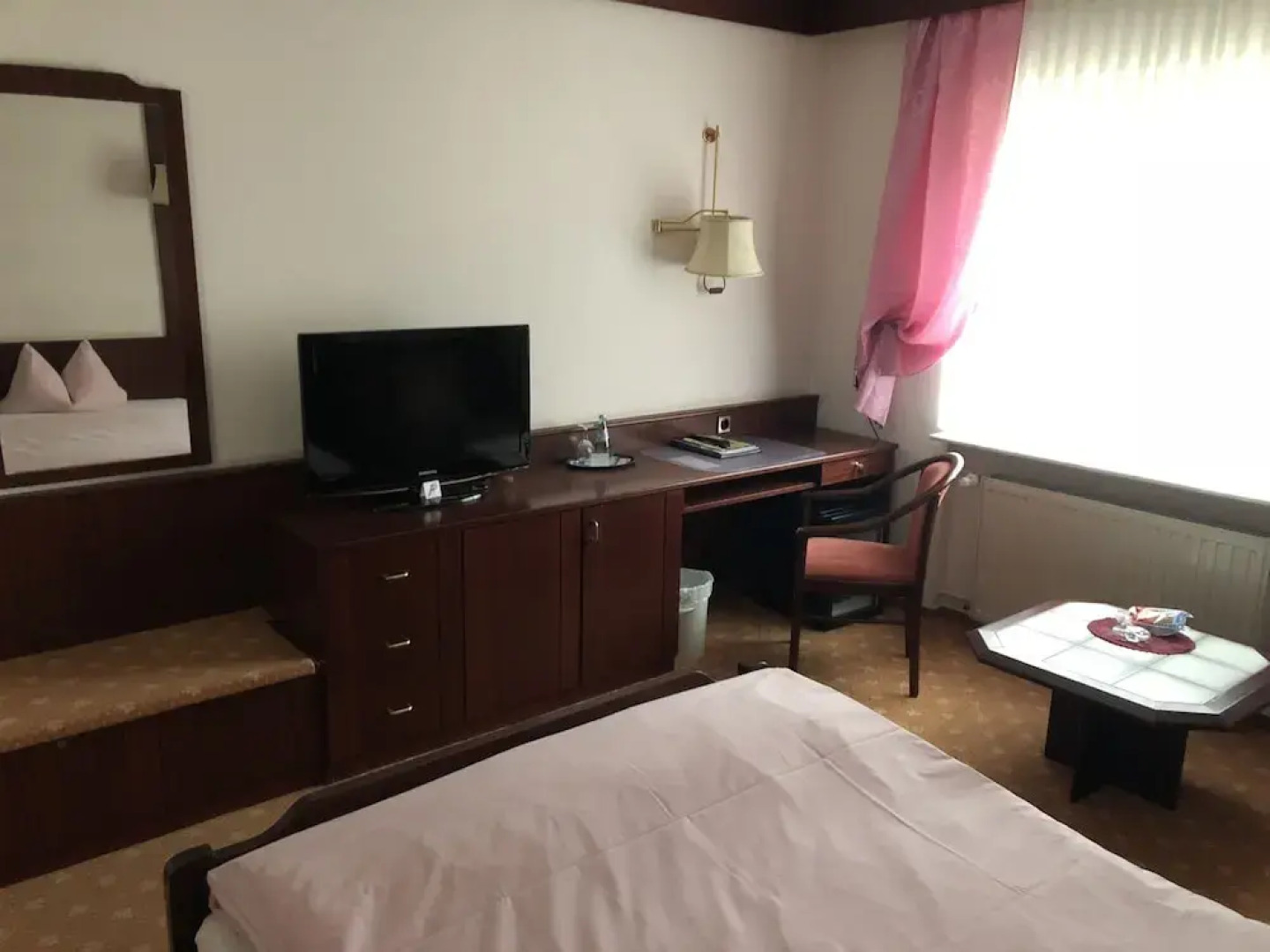 Hotel Hubertus Gernsheim