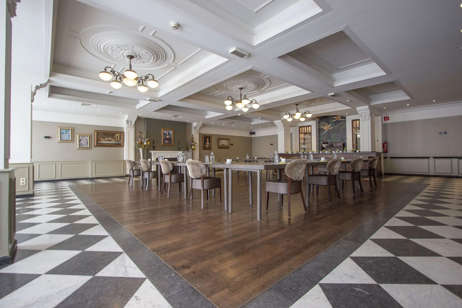 Golden Tulip West Ende