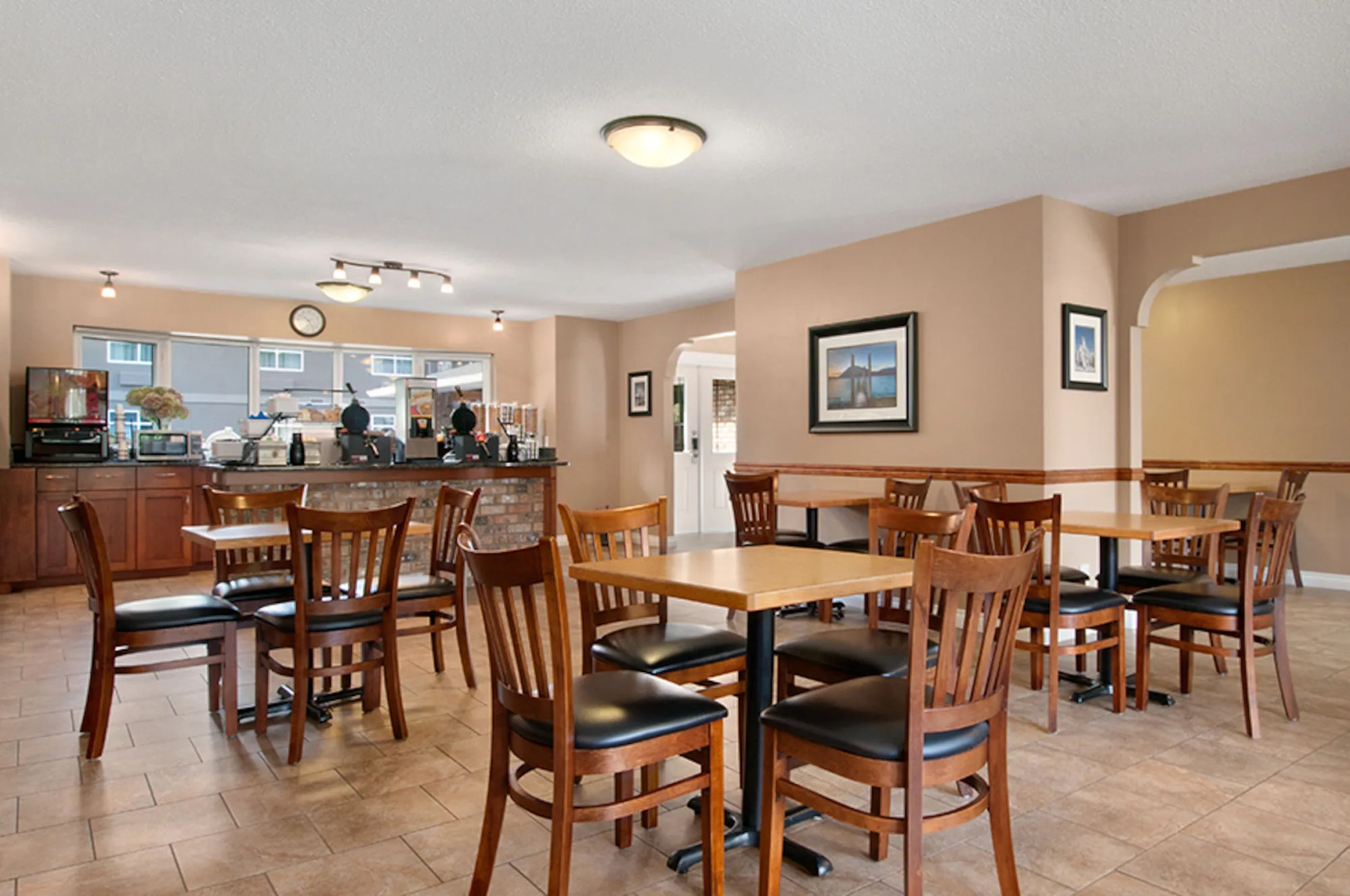 Best Western Sicamous Inn