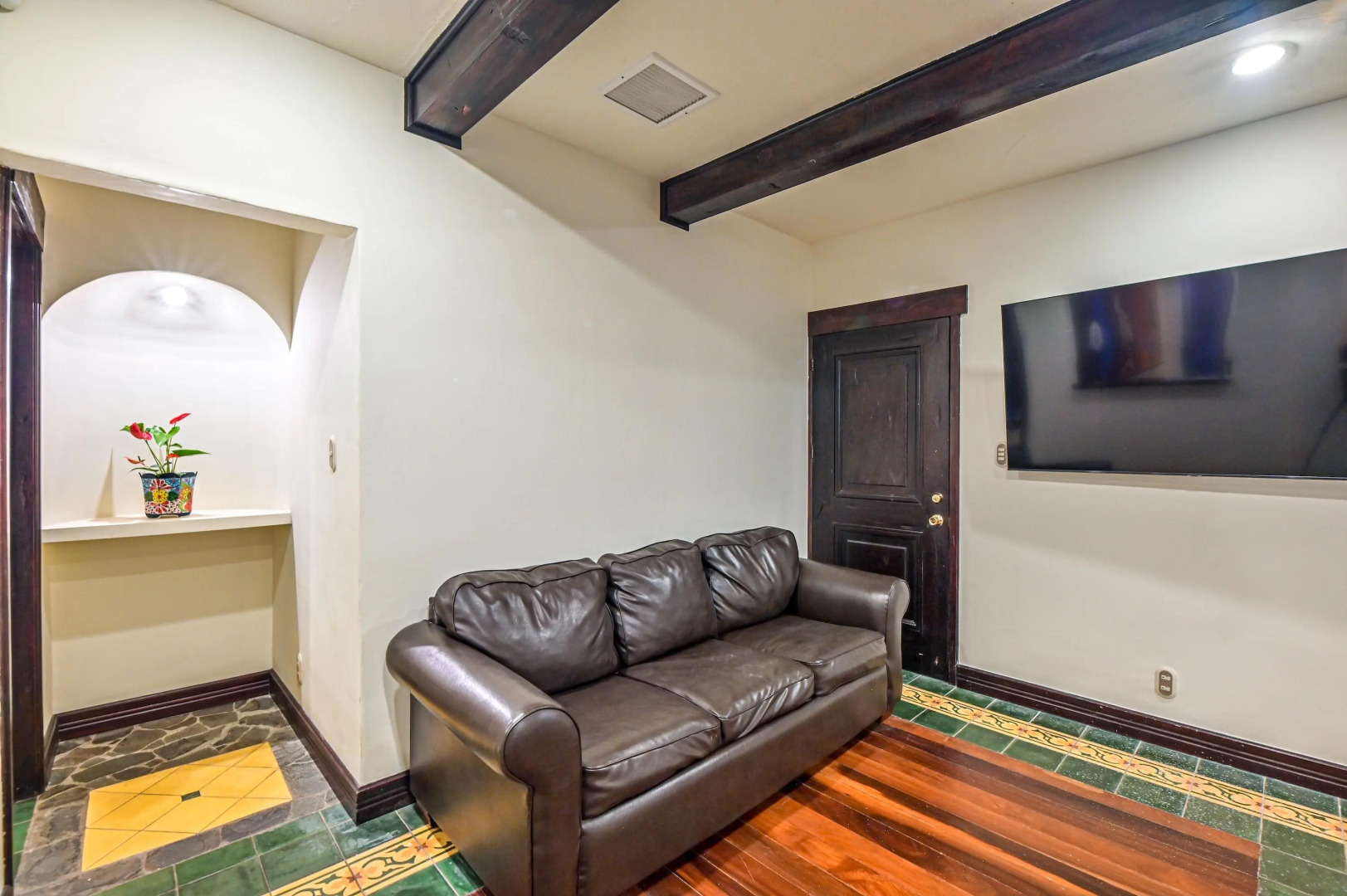 Casa Patron 6 bdr Private Home With Pool and Game Room