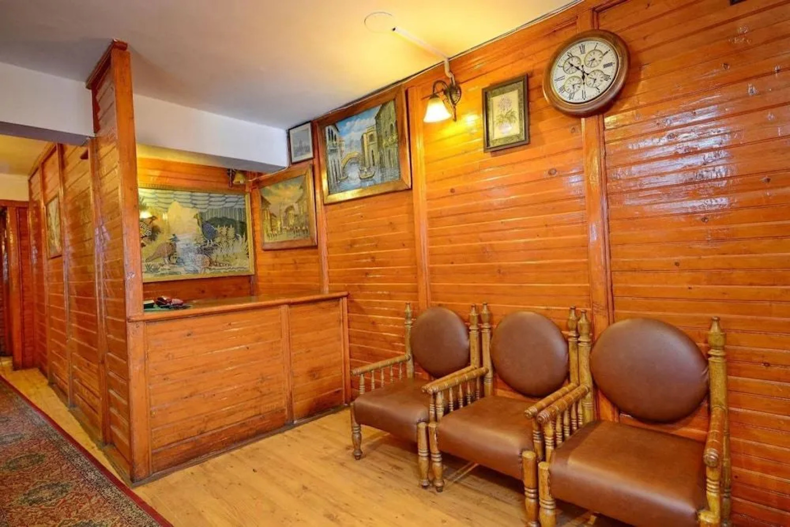 Hotel Pine Palace Resort