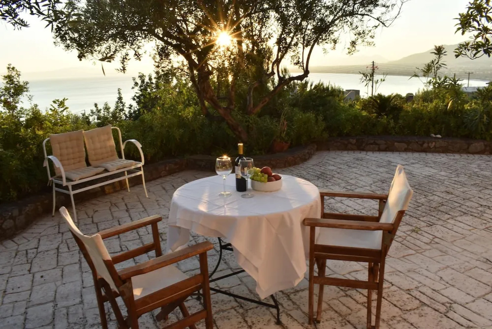 Verga Apartments & Suites