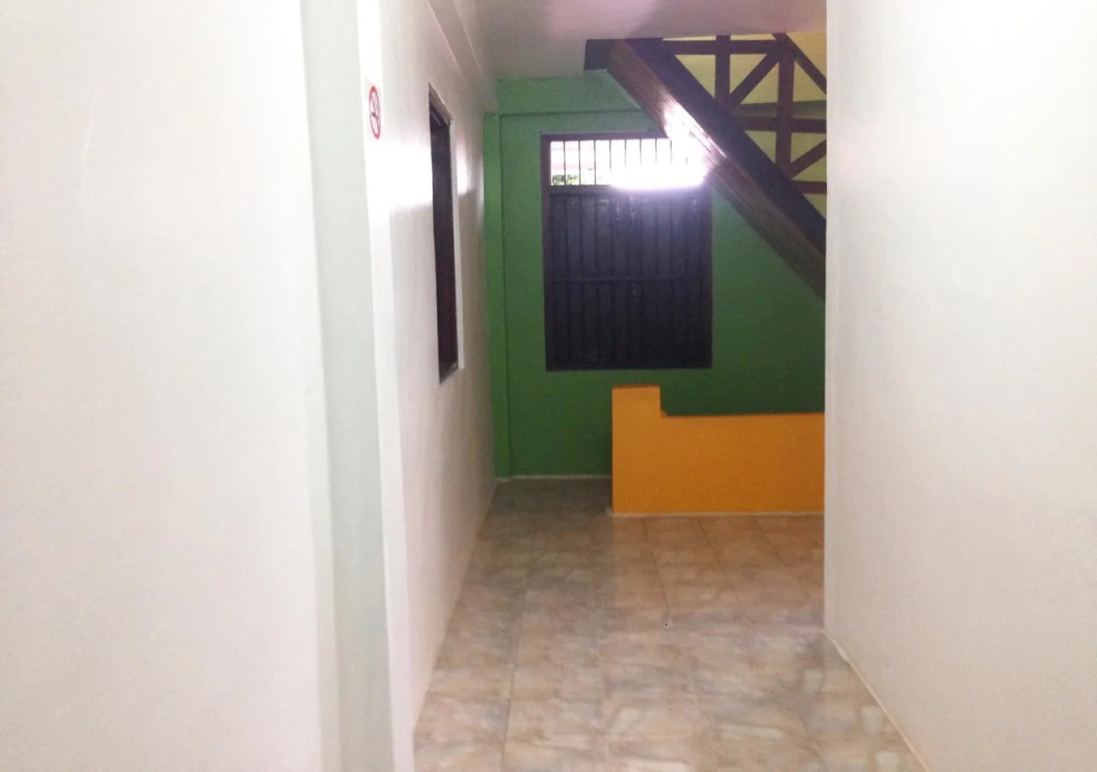 Vongprachan Backpackers Hostel