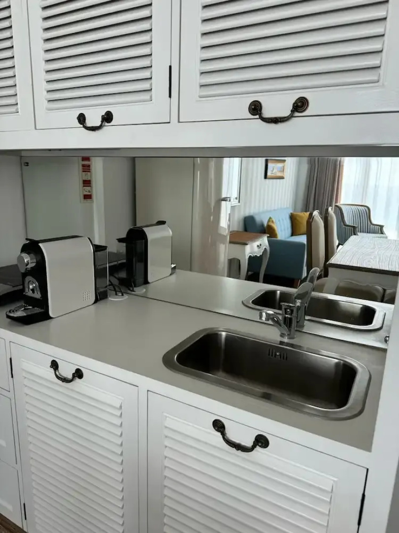 Ocean View Apartments - Ocean View