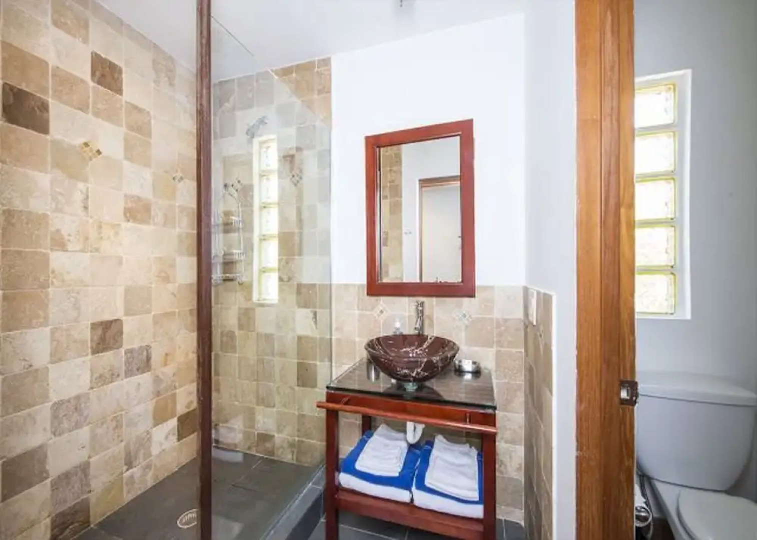 Touch of Class by Eleuthera Vacation Rentals