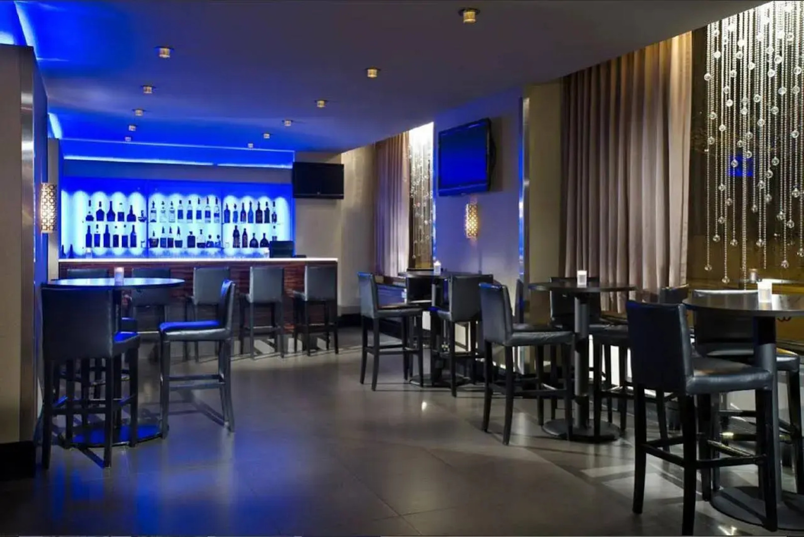 Inn of Chicago Magnificent Mile