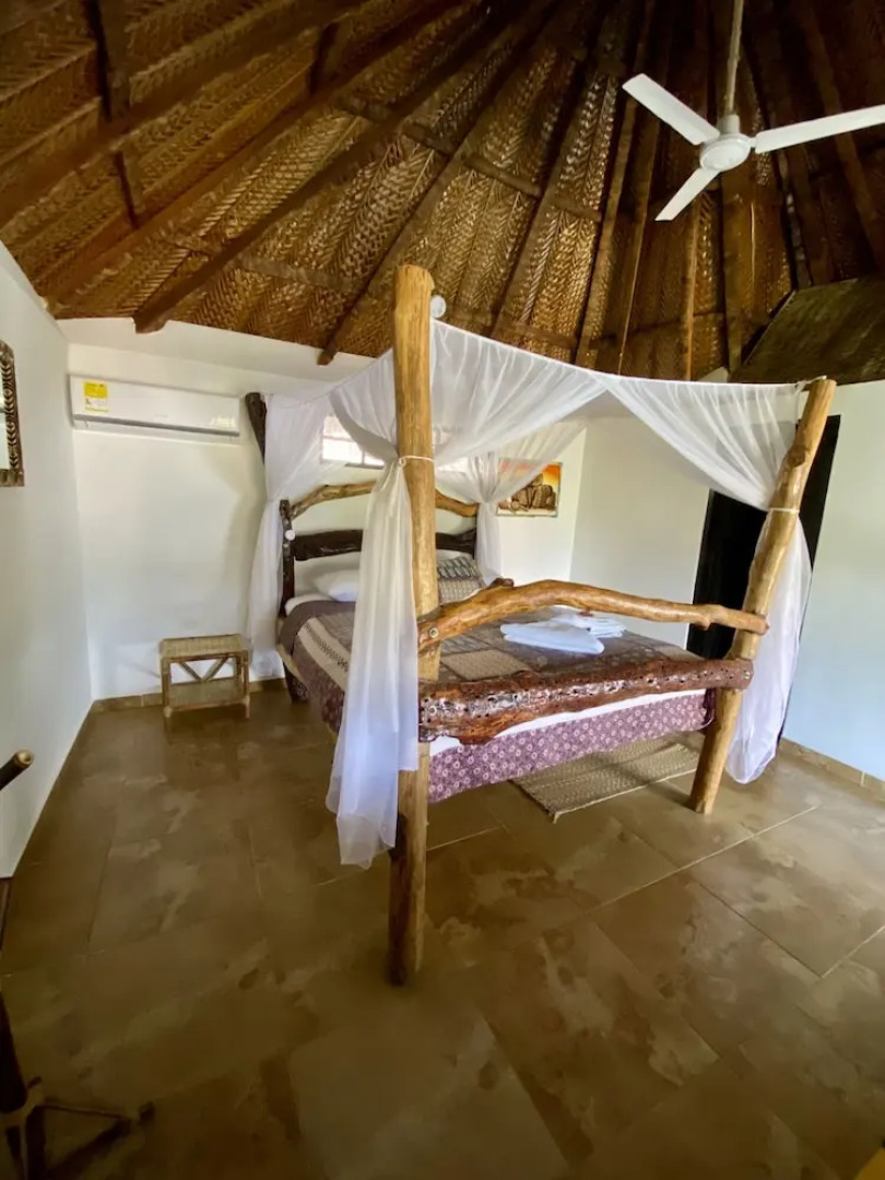 Quetzal Dorado Ecolodge