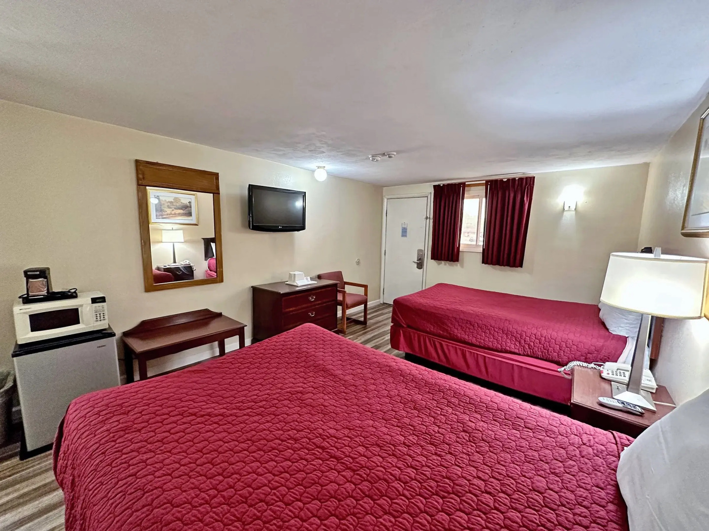 Red Carpet Inn Pulaski Ny