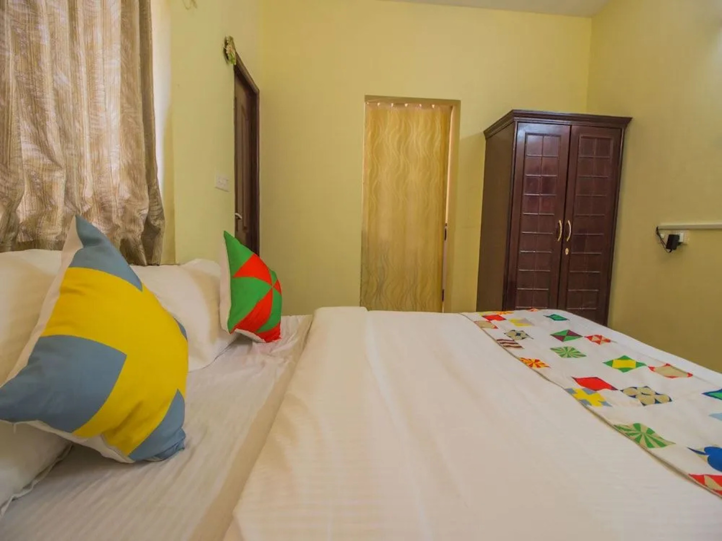 OYO 11963 Home Cozy Studio Arpora