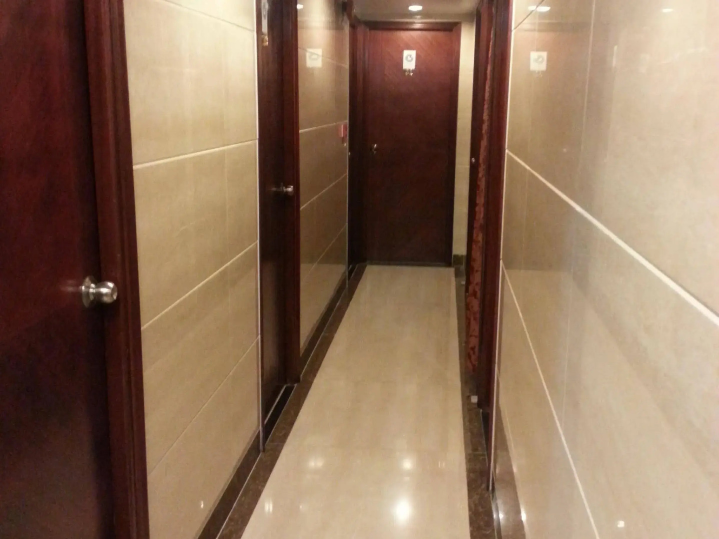 Maple Leaf Guest House