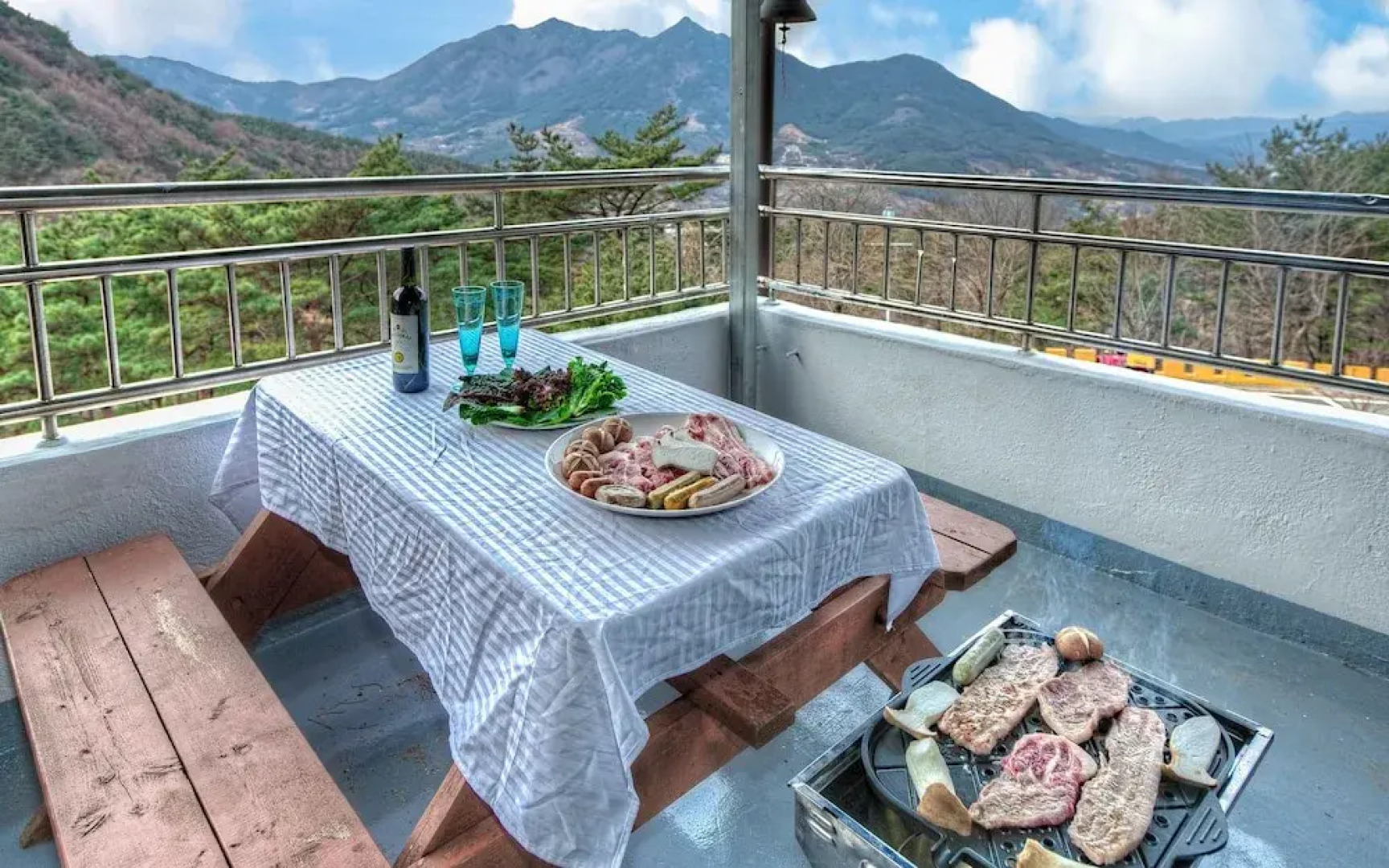 Sancheong Sinsegye Jirisan Resort