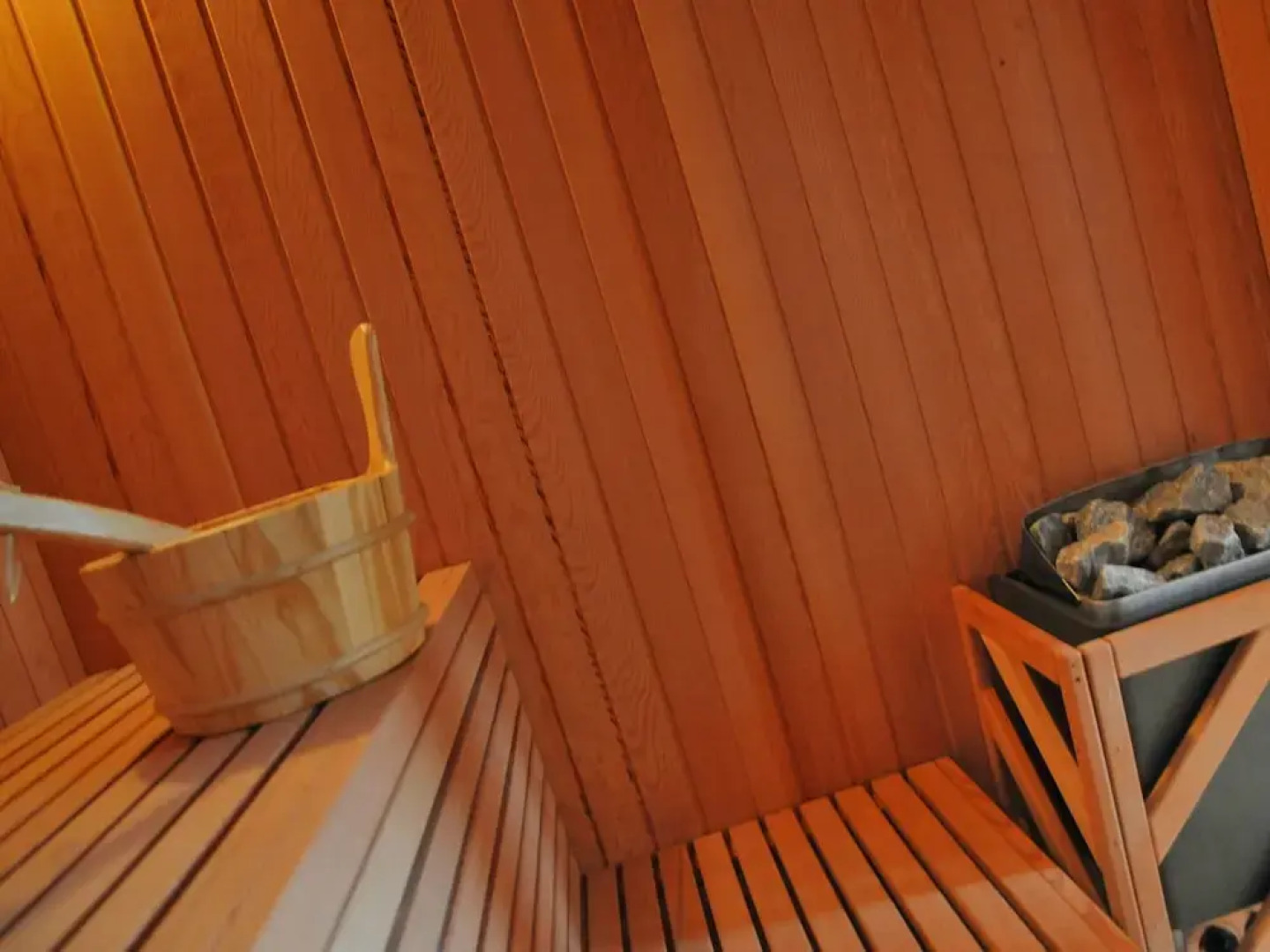 Holiday Home in Bastogne With Sauna & Bubble Bath