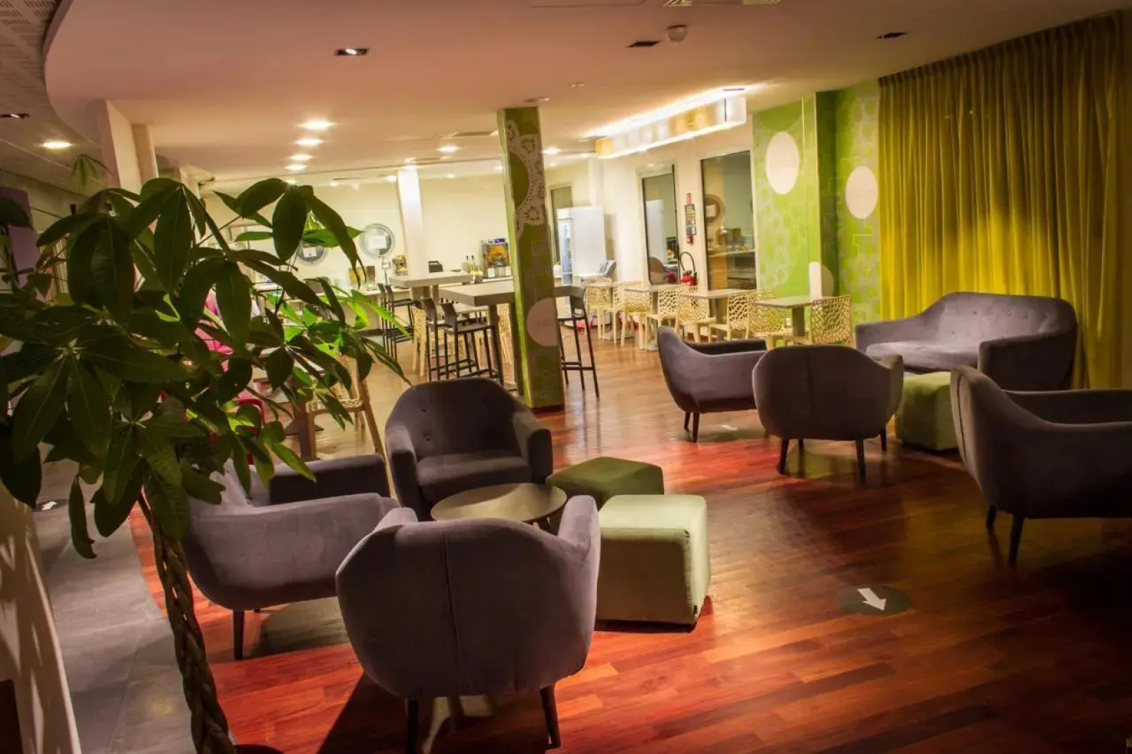 Ibis Styles Bethune Bruay Hotel