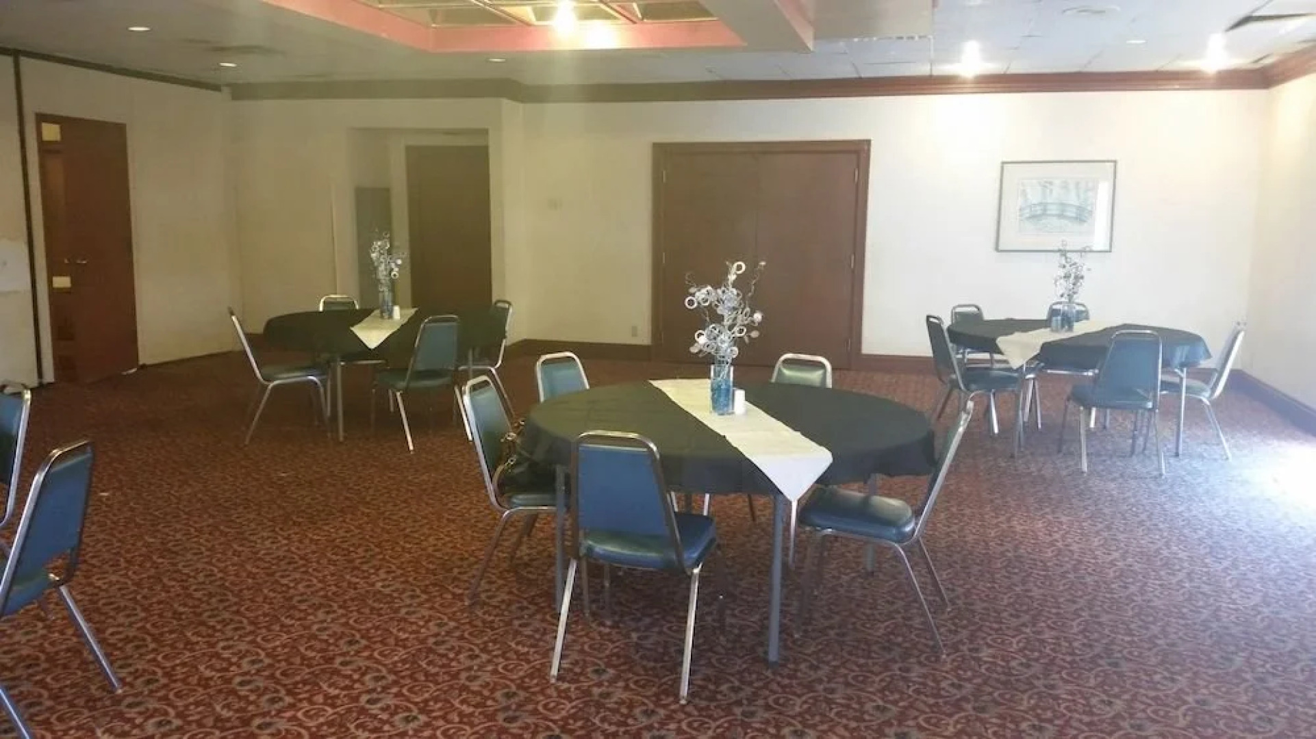 Candlelight Inn & Suites - Montgomery