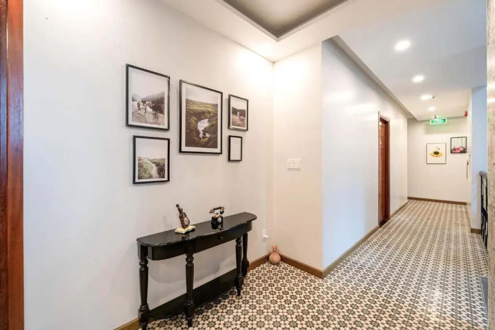 Nature Hotel - Luong The Vinh