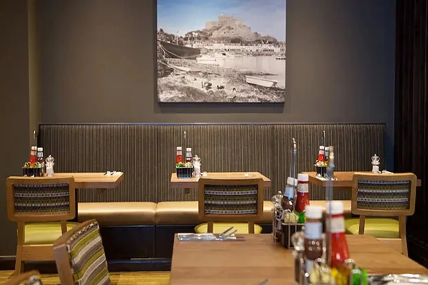 Premier Inn Jersey St Helier (Charing Cross)