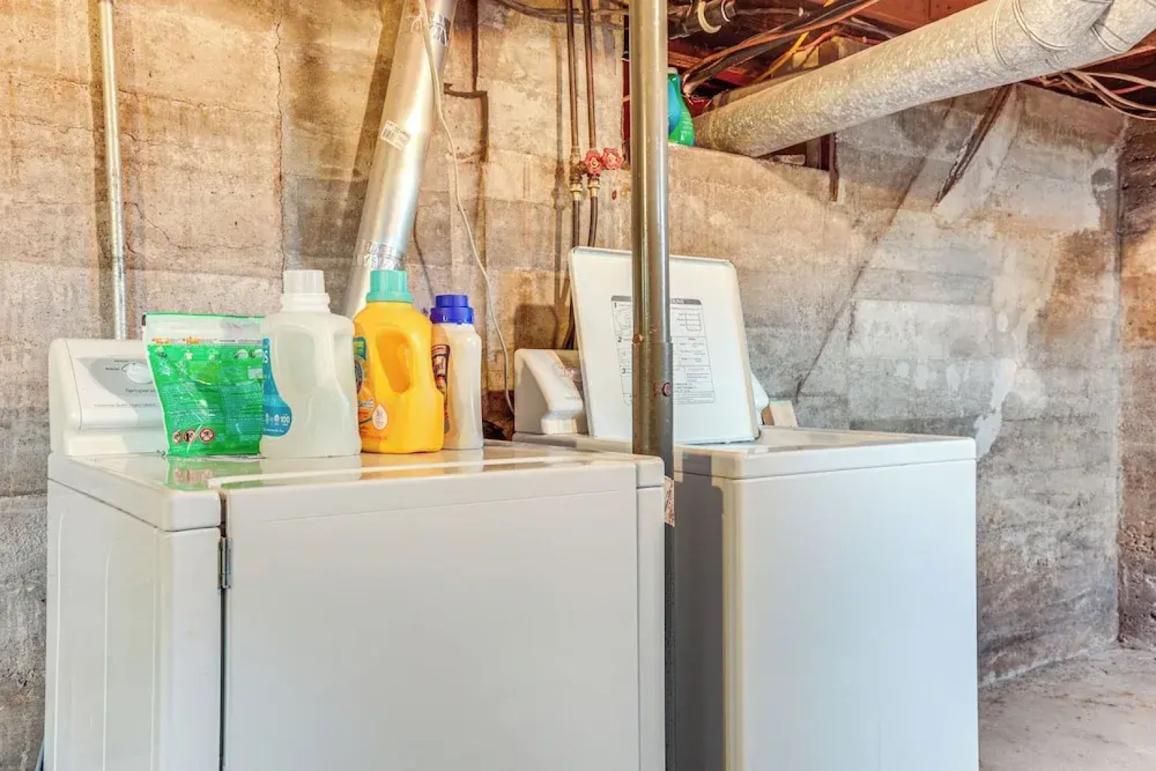 'northwood Tours Escape' w/ Boat Dock Access!