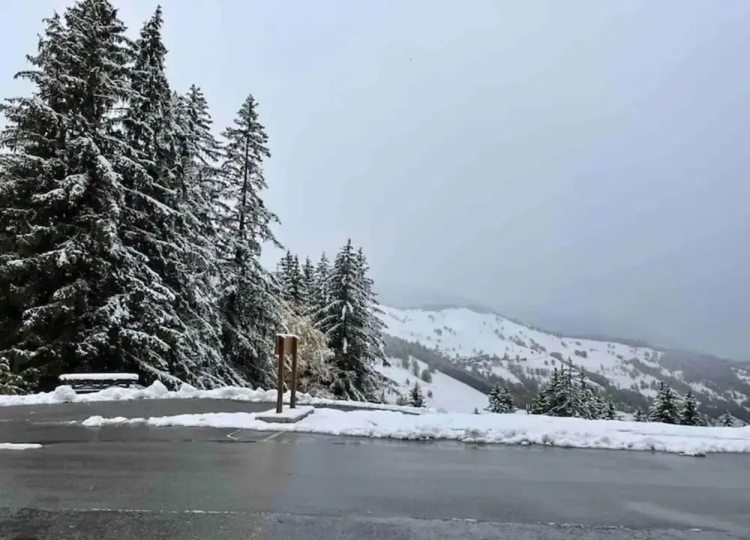 Apartment in Doucy With Mountain Views