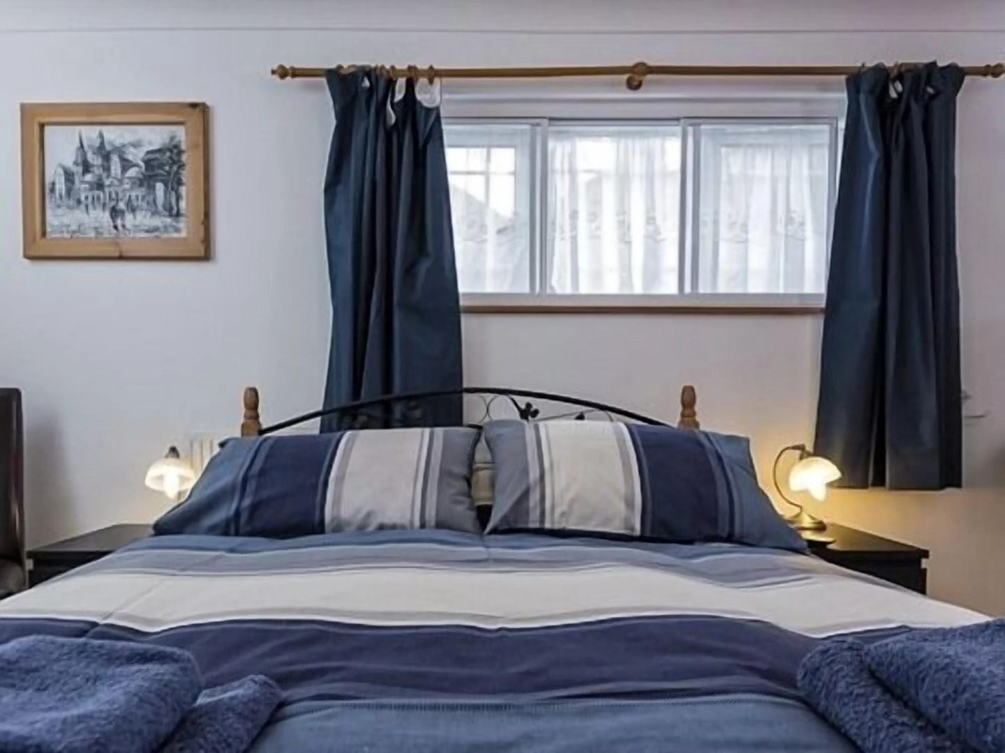 Thorne Central Guest House