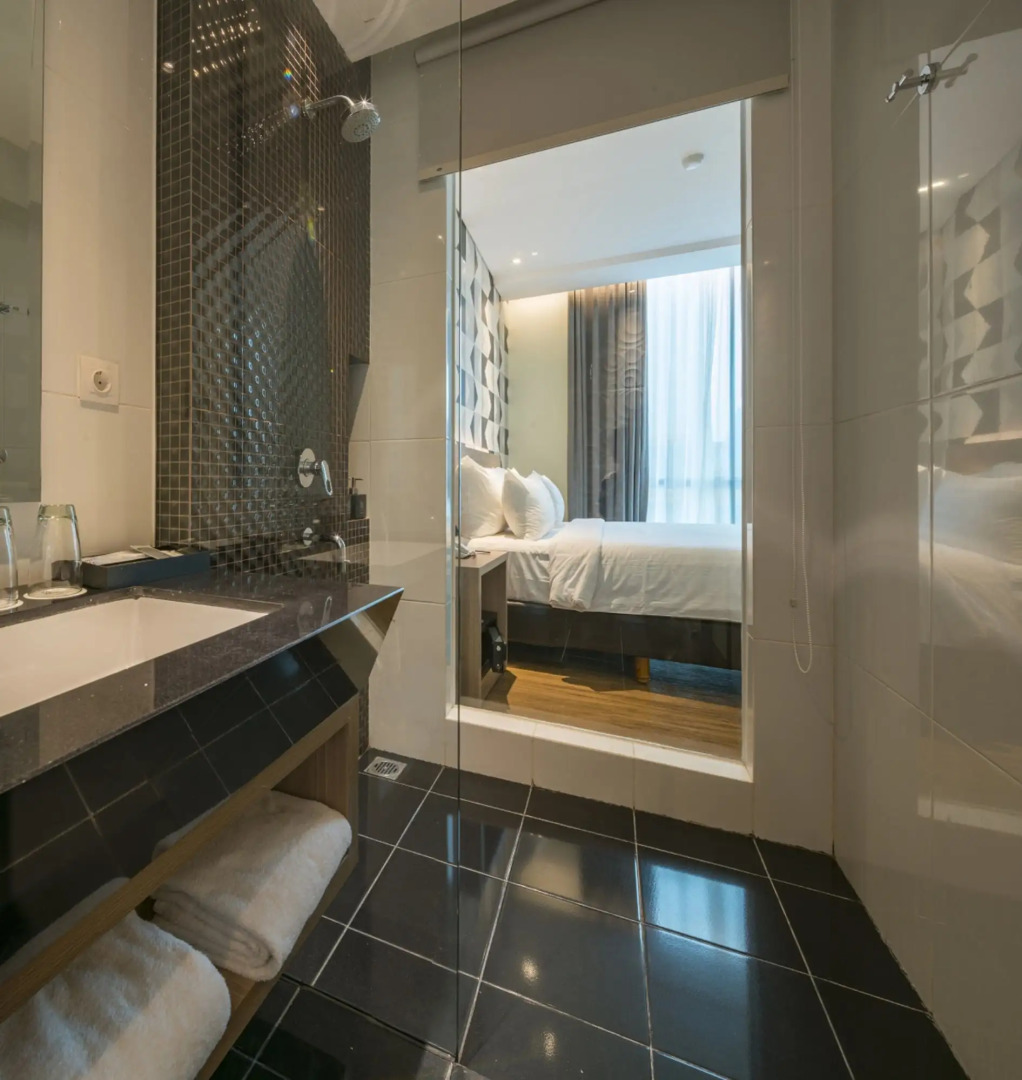 Luminor Hotel Pecenongan Jakarta by WH