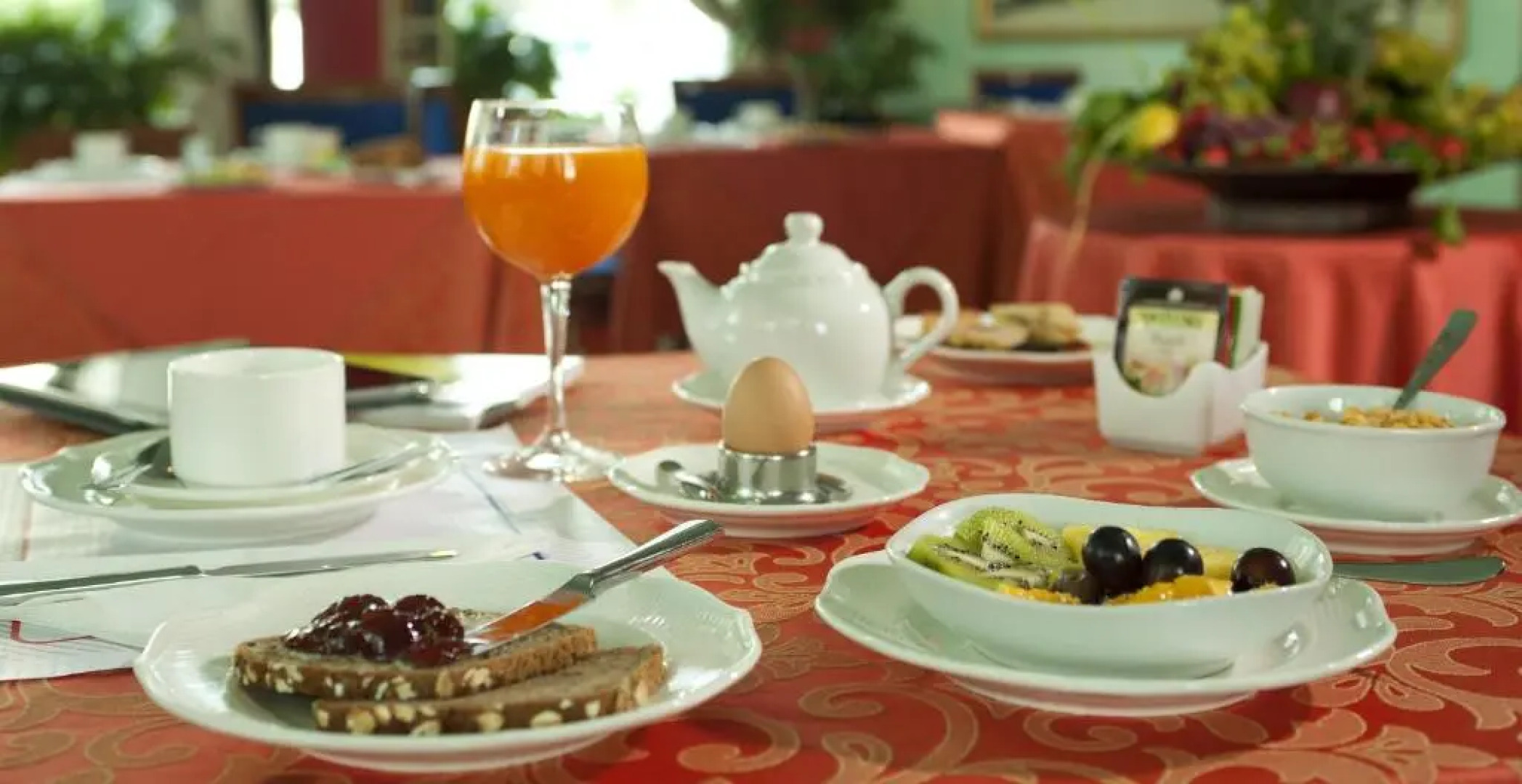 Castagna Palace Hotel & Restaurant