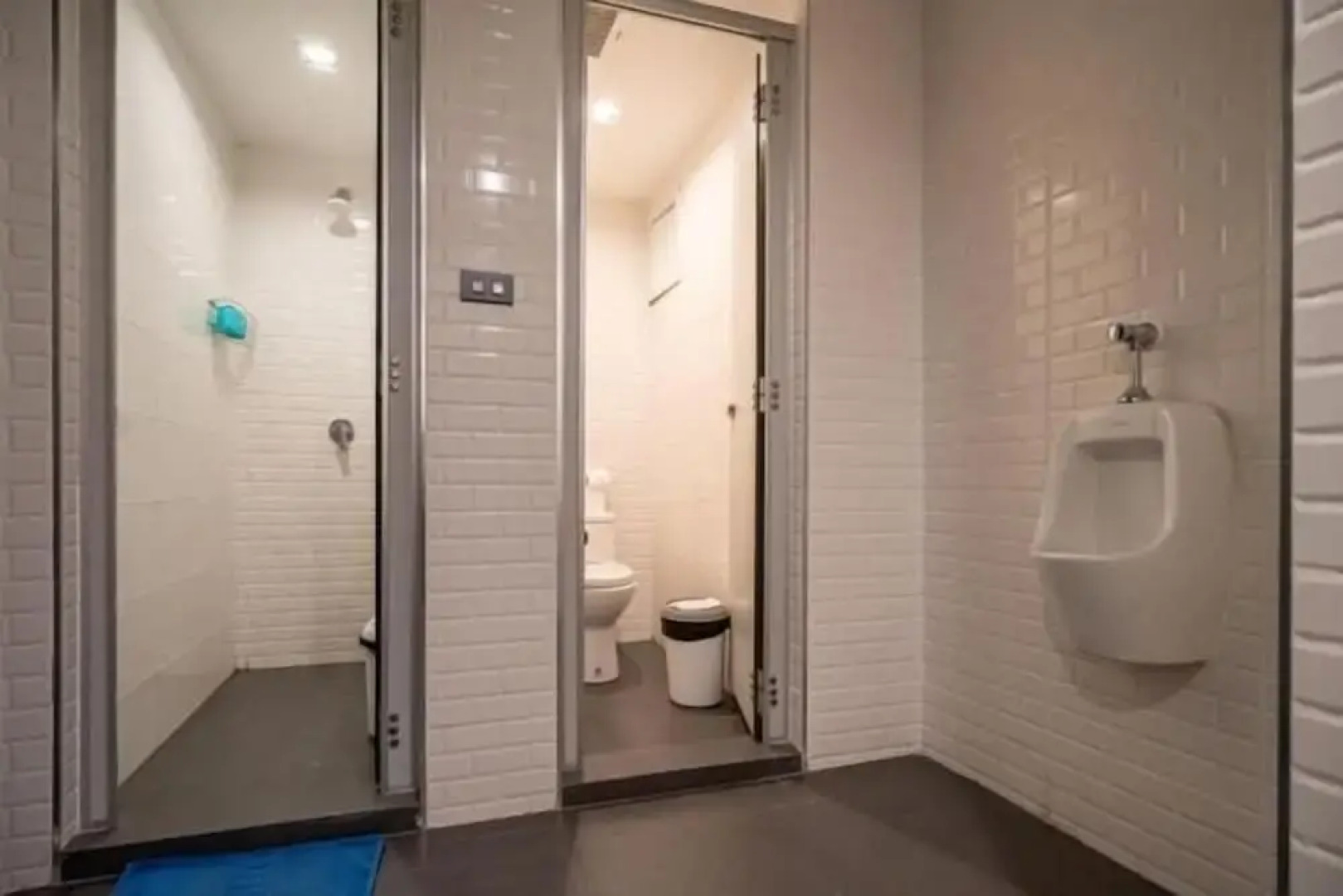 Patong Poshtel - Adults Only - Hostel