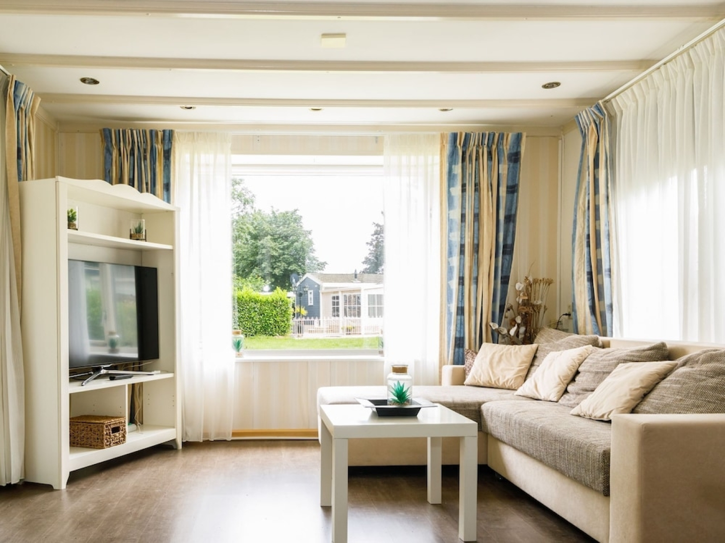 Romantic Chalet in Lathum Near a Beautiful Sandy Beach