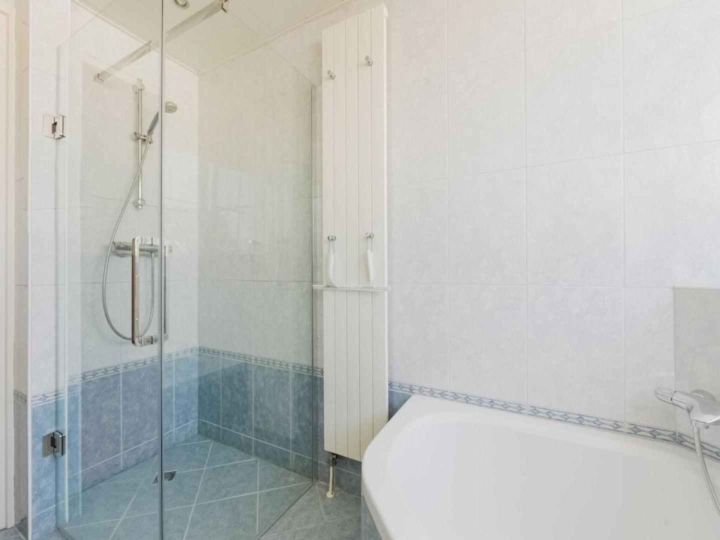 Pretty Farmhouse in Genderen with Terrace and Garden