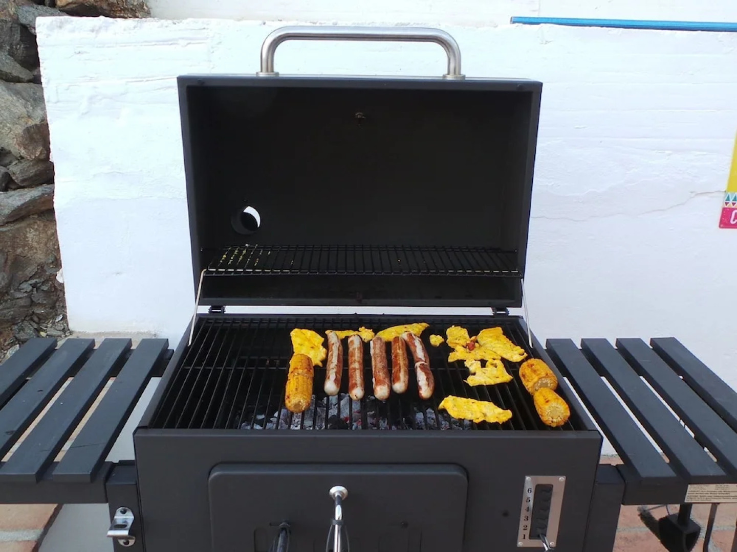 Luxurious Villa in Arenas with Swimming Pool