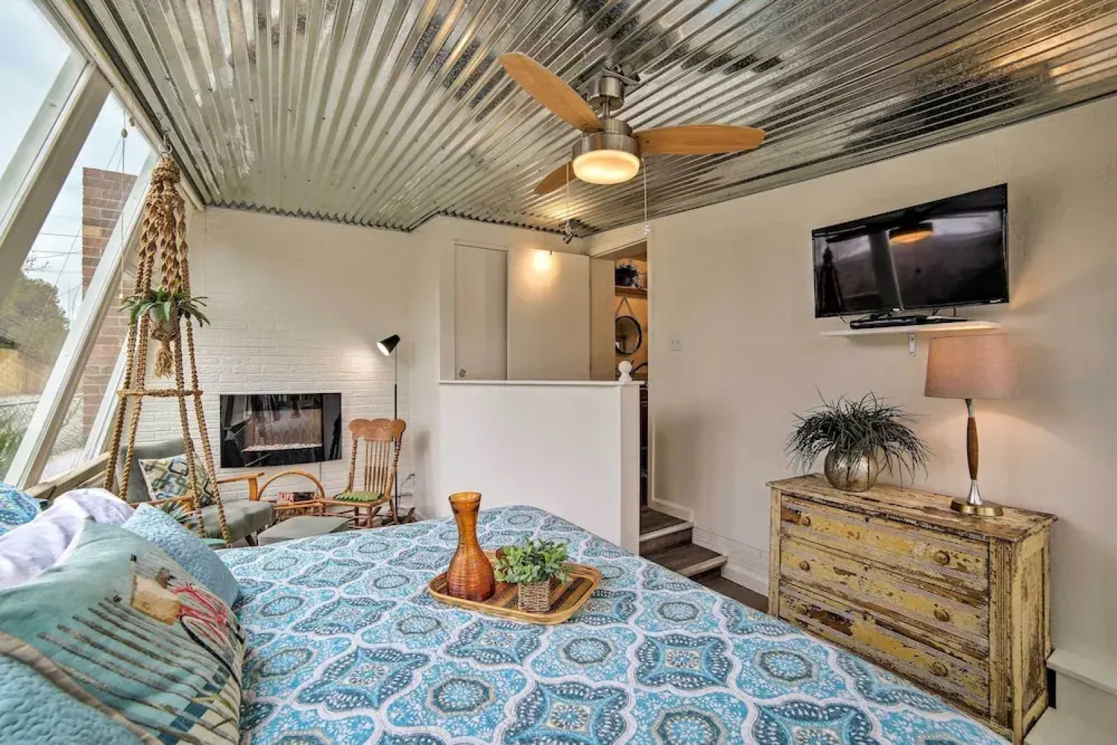 Cozy Grand Junction Bungalow by Trails + Wineries!