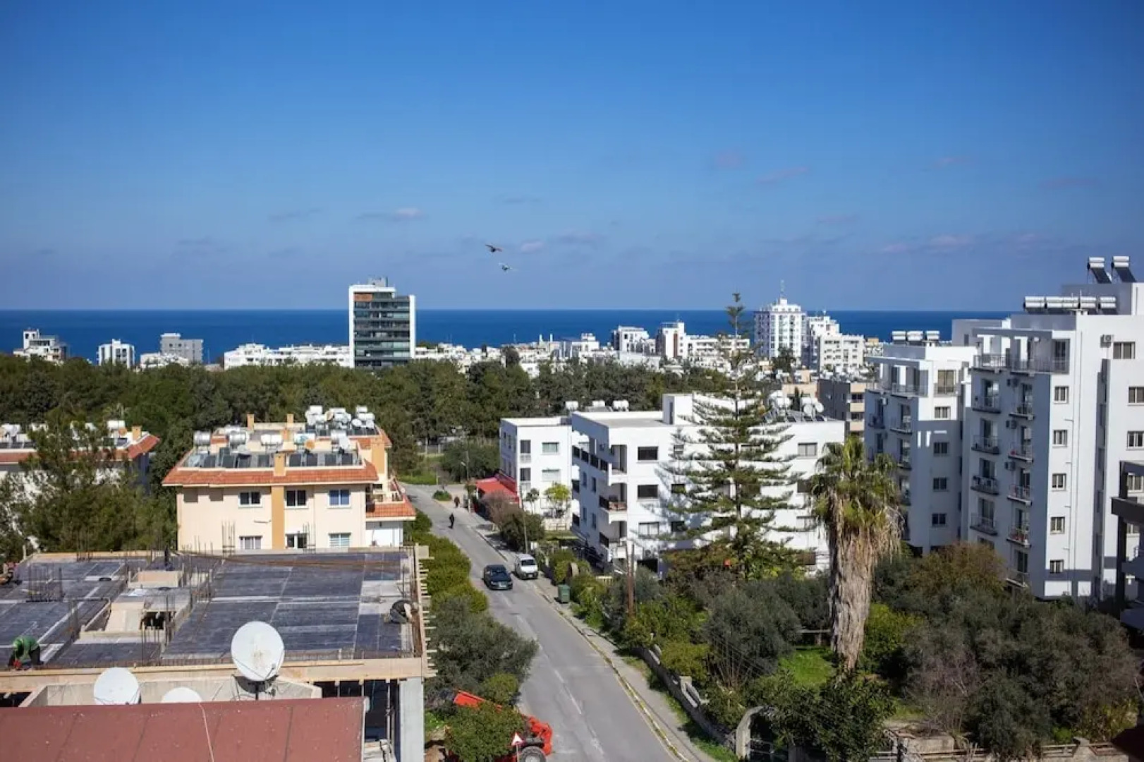 Immaculate 2-bed Penthouse in Kyrenia