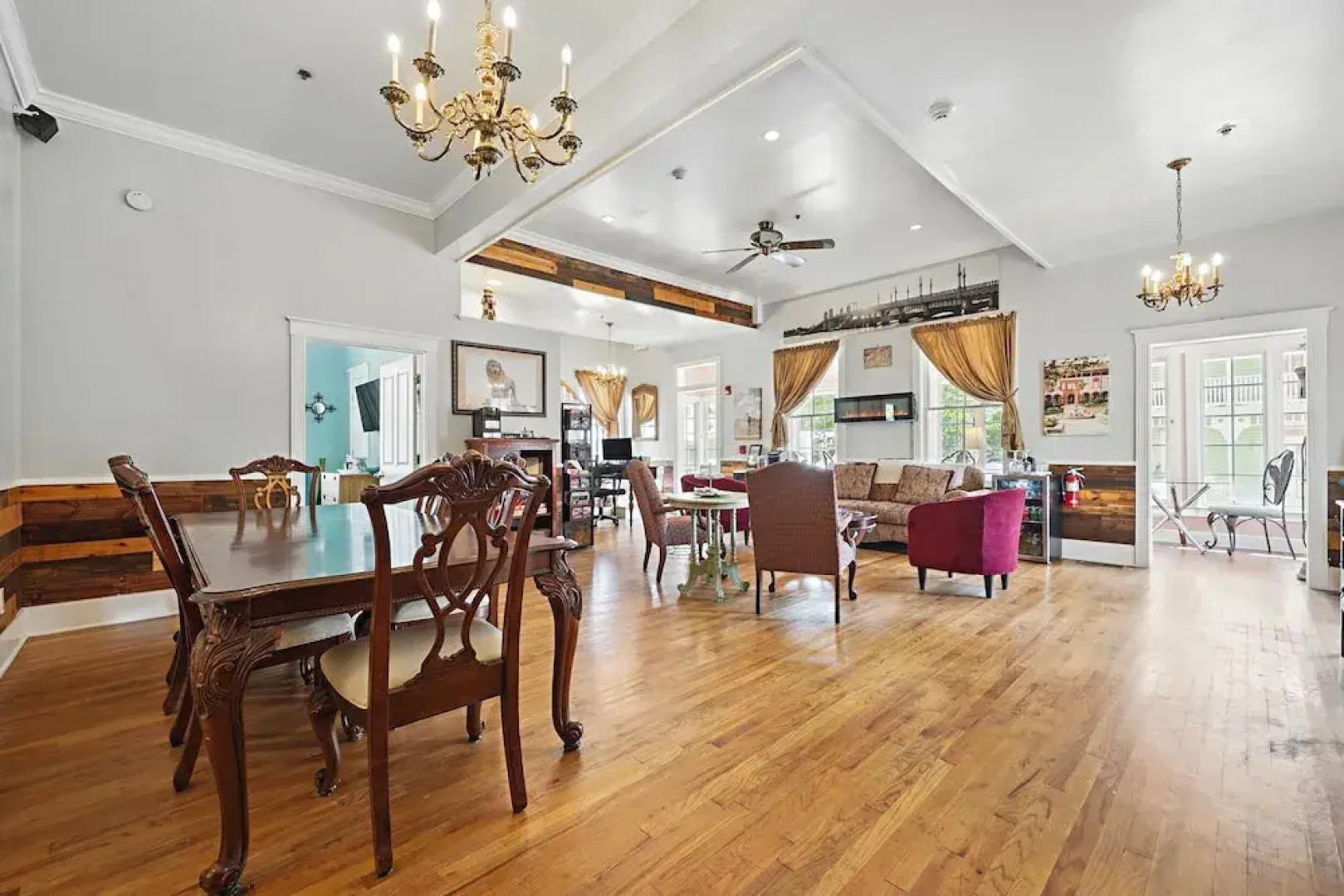 Carriage Way Centennial