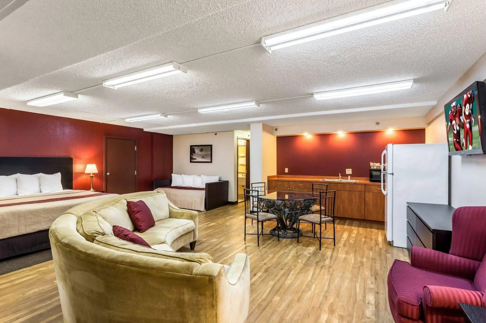 Tropical Palms Hotel