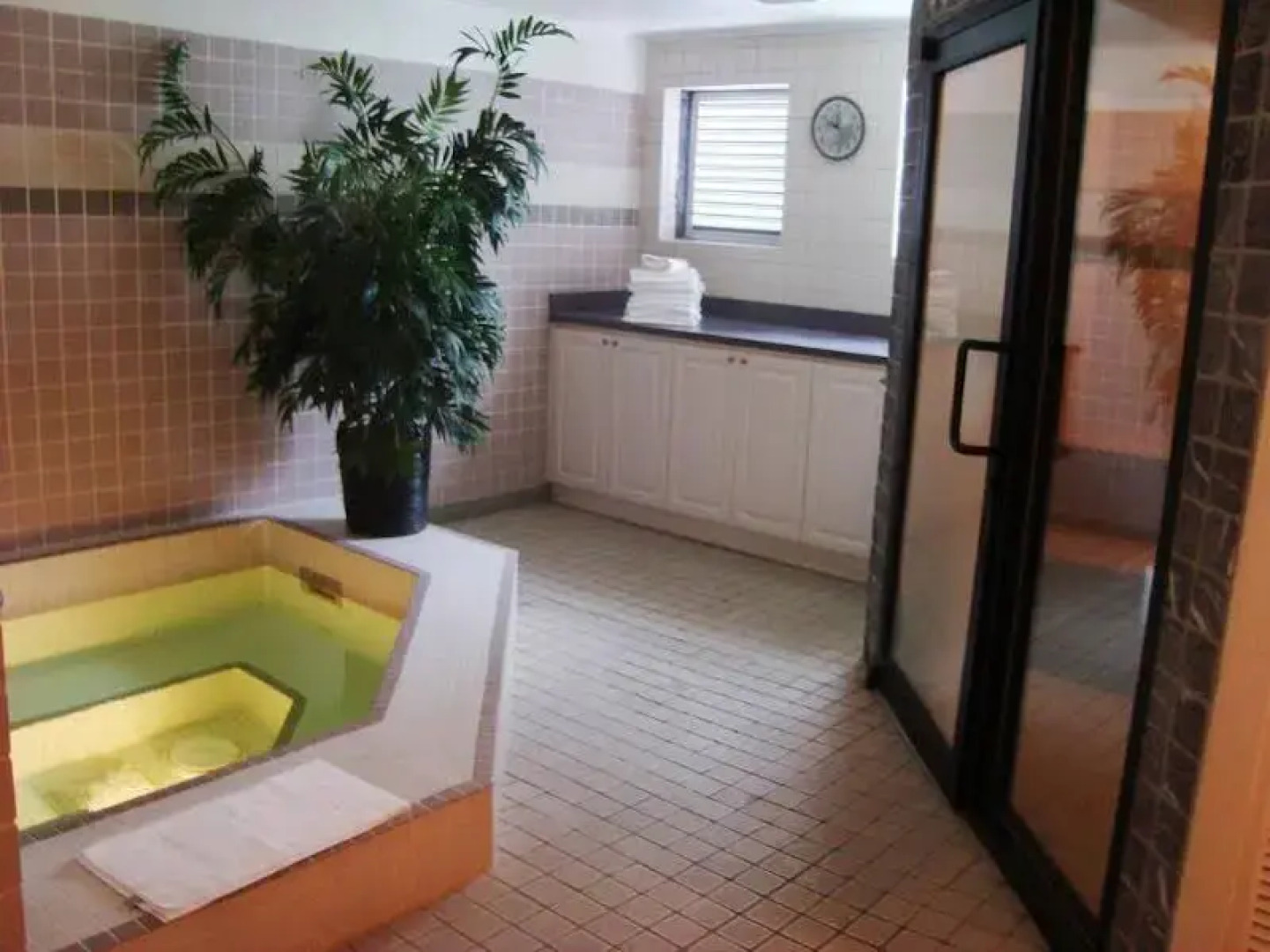 Golden Strand Ocean Villa Resort