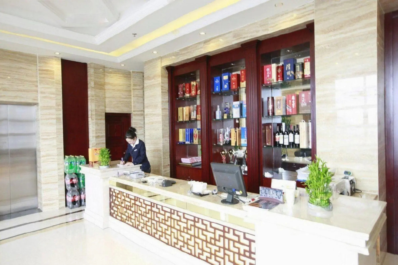 Yuan'an Mingfeng Hotel