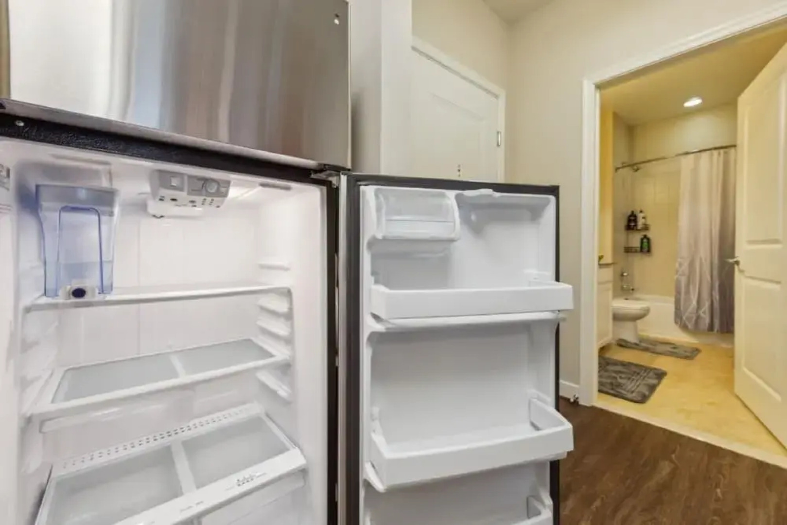 Stylish 1 BR Apartment w Movie Theater