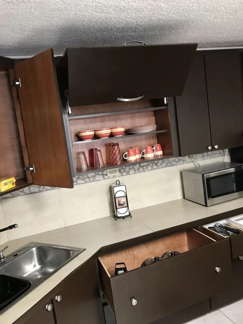 Oversize Studio close to the Beach/Airport